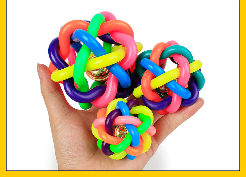 Interactive Dog Training Woven Bell Rubber Chew Ball with Colorful Design