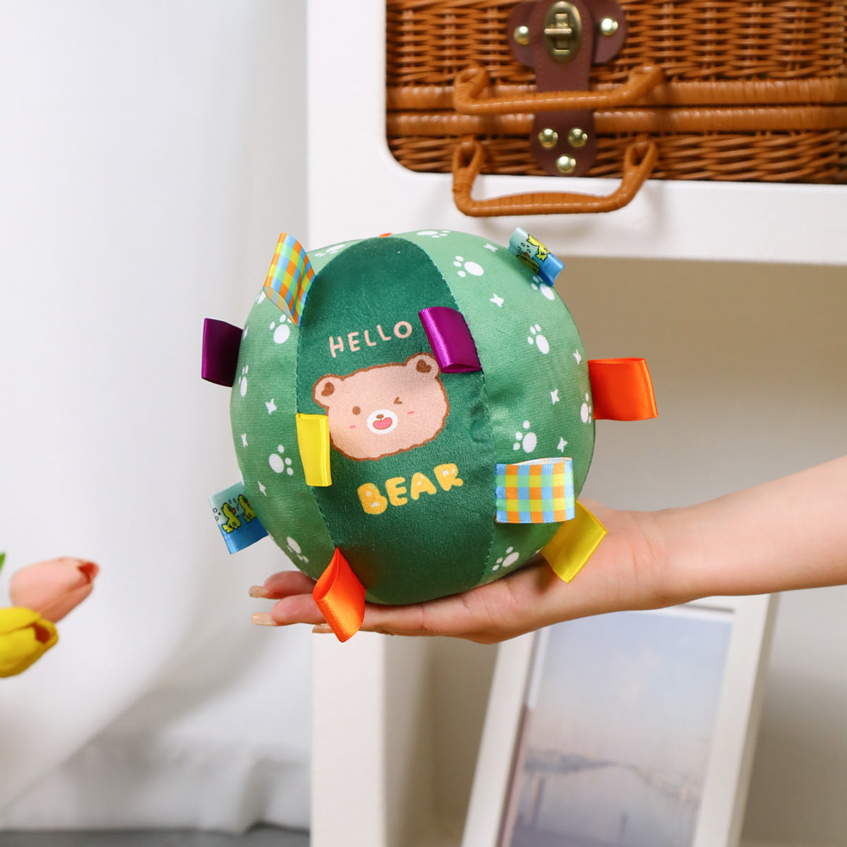 Interactive Squeaky Ball Dog Toy Large Plush Chew Toys for Boredom Relief and Energy Consumption for Golden Retriever Corgi Labrador Medium Large Breed Dogs