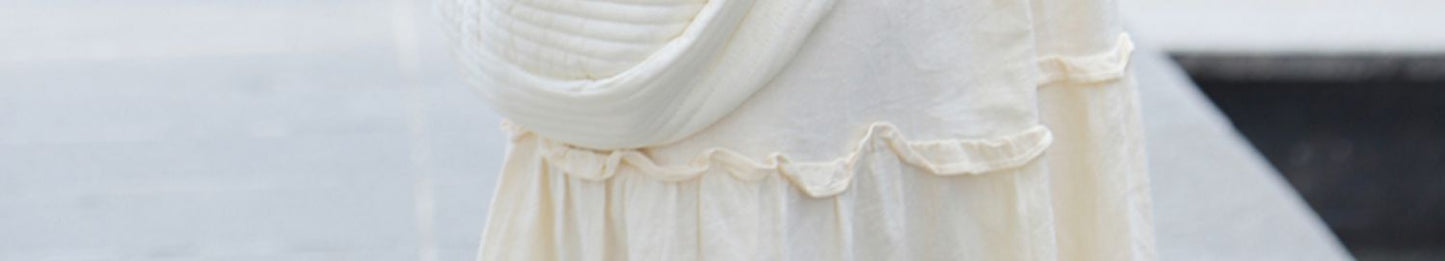 Portable Pet Carrier Backpack for Cats and Small Dogs Adjustable Crossbody Shoulder Strap Comfortable Travel Bag