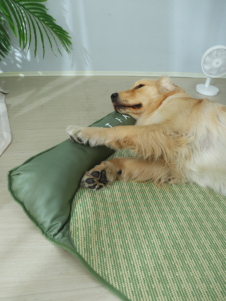 Golden Retriever Dog Summer Sleep Cooling Mat for Big Dogs