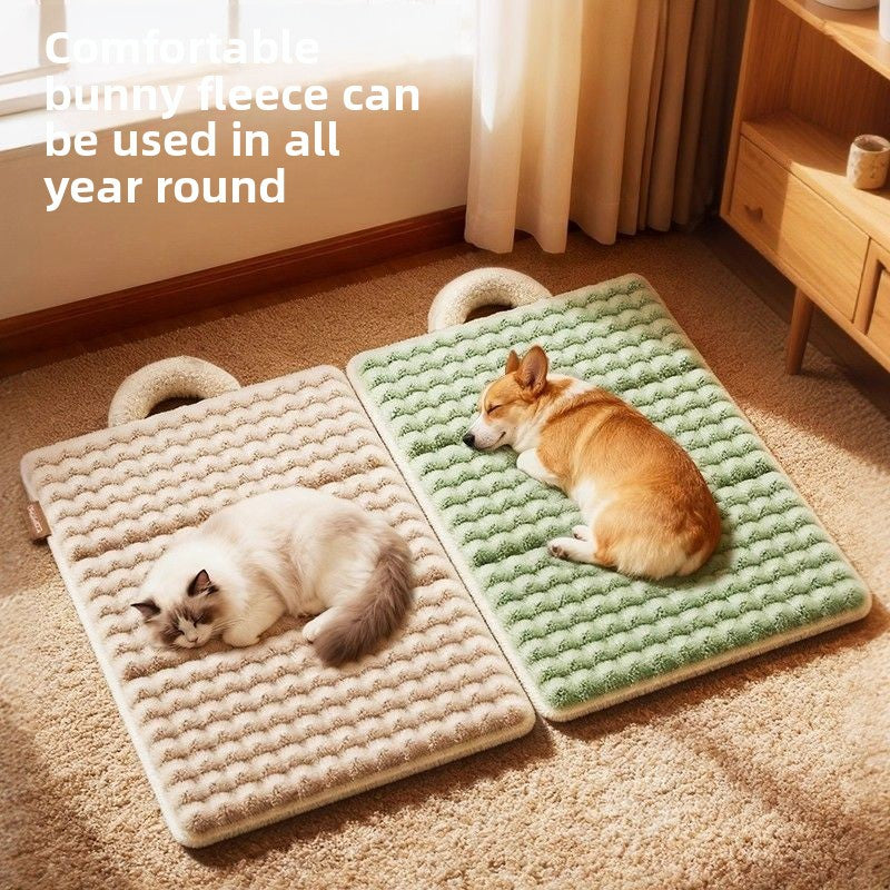 Deluxe Heated Pet Bed for Dogs Cats Warm Plush Mat with Removable Washable Cover All Season Cushion for Puppy Kitten Senior Pets
