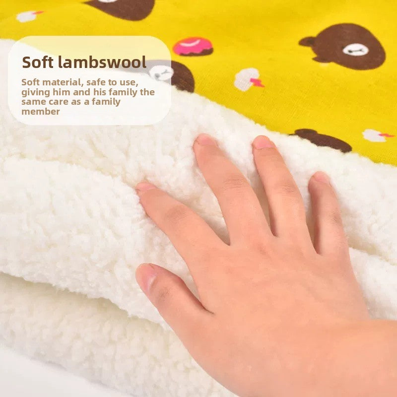 Washable Lamb Wool Pet Bed Semi Enclosed Warm Winter House for Cats and Dogs Detachable Cozy Nest