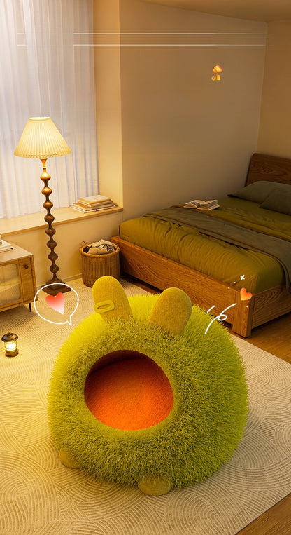 Cat House Winter Thickened Enclosed Safe Winter Warm Cold-Proof Tent House Sleeping Bag for Kittens and Small Dogs