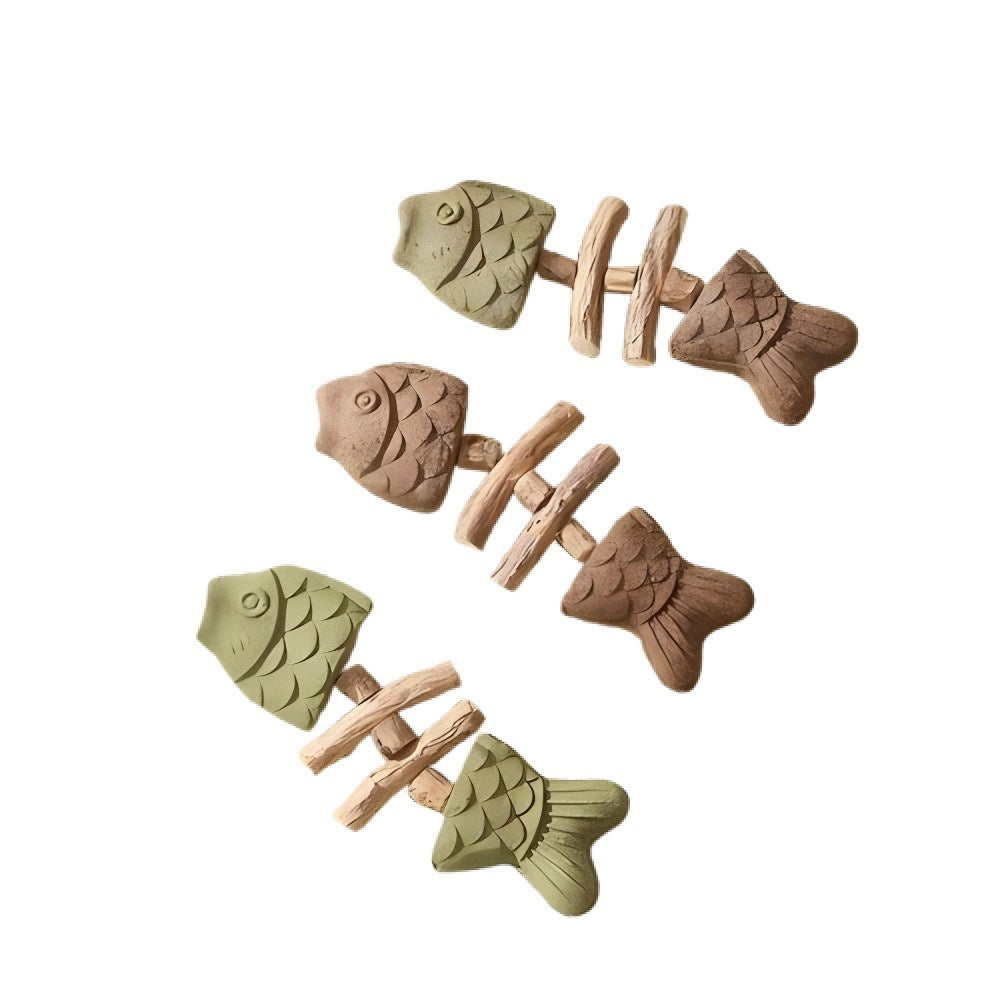 Wooden Fish Bone Teeth Cleaning Stick for Cats