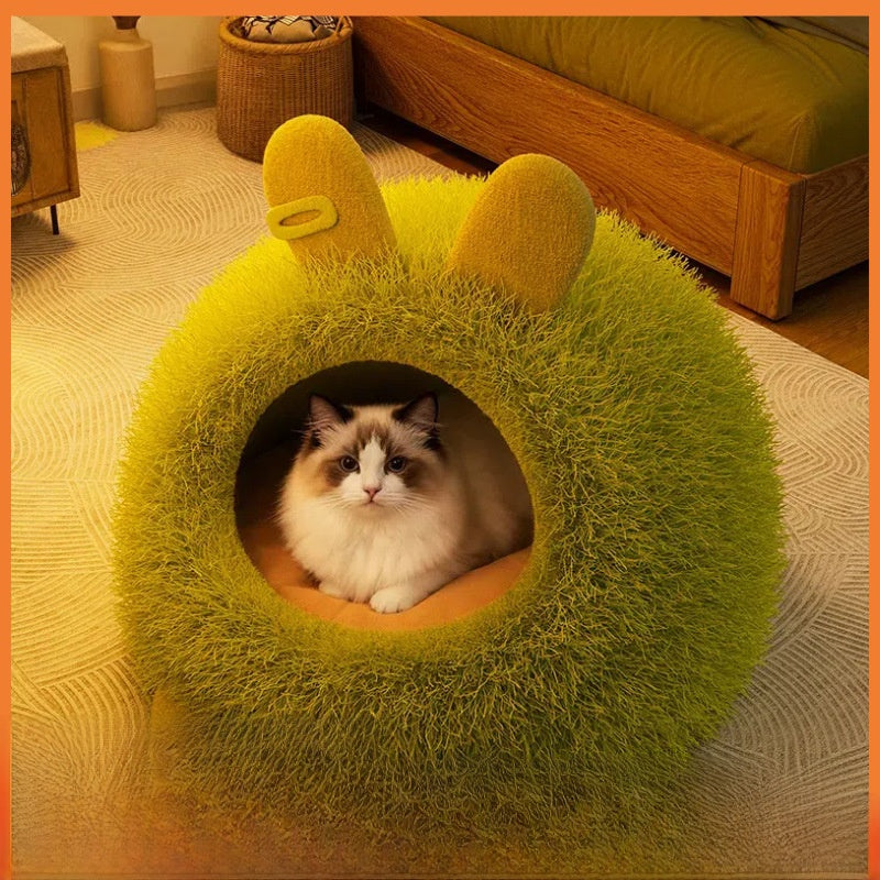 Cat House Winter Thickened Enclosed Safe Winter Warm Cold-Proof Tent House Sleeping Bag for Kittens and Small Dogs